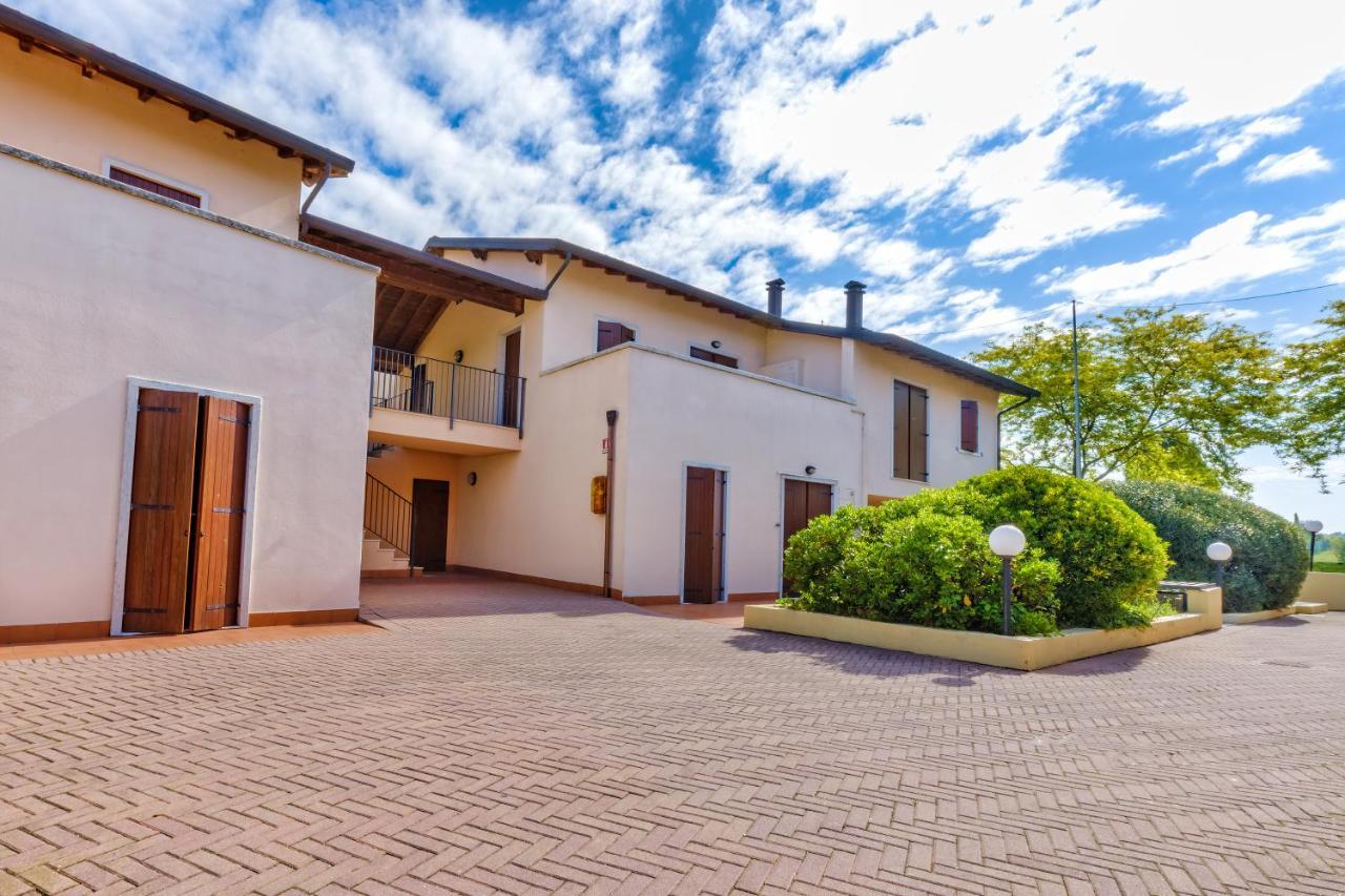 Aparthotel Golf Residenza Peschiera del Garda Exterior foto