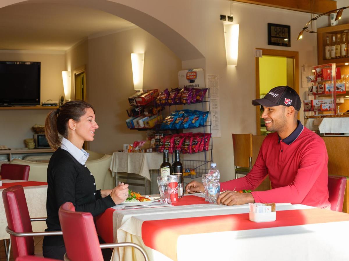 Aparthotel Golf Residenza Peschiera del Garda Exterior foto