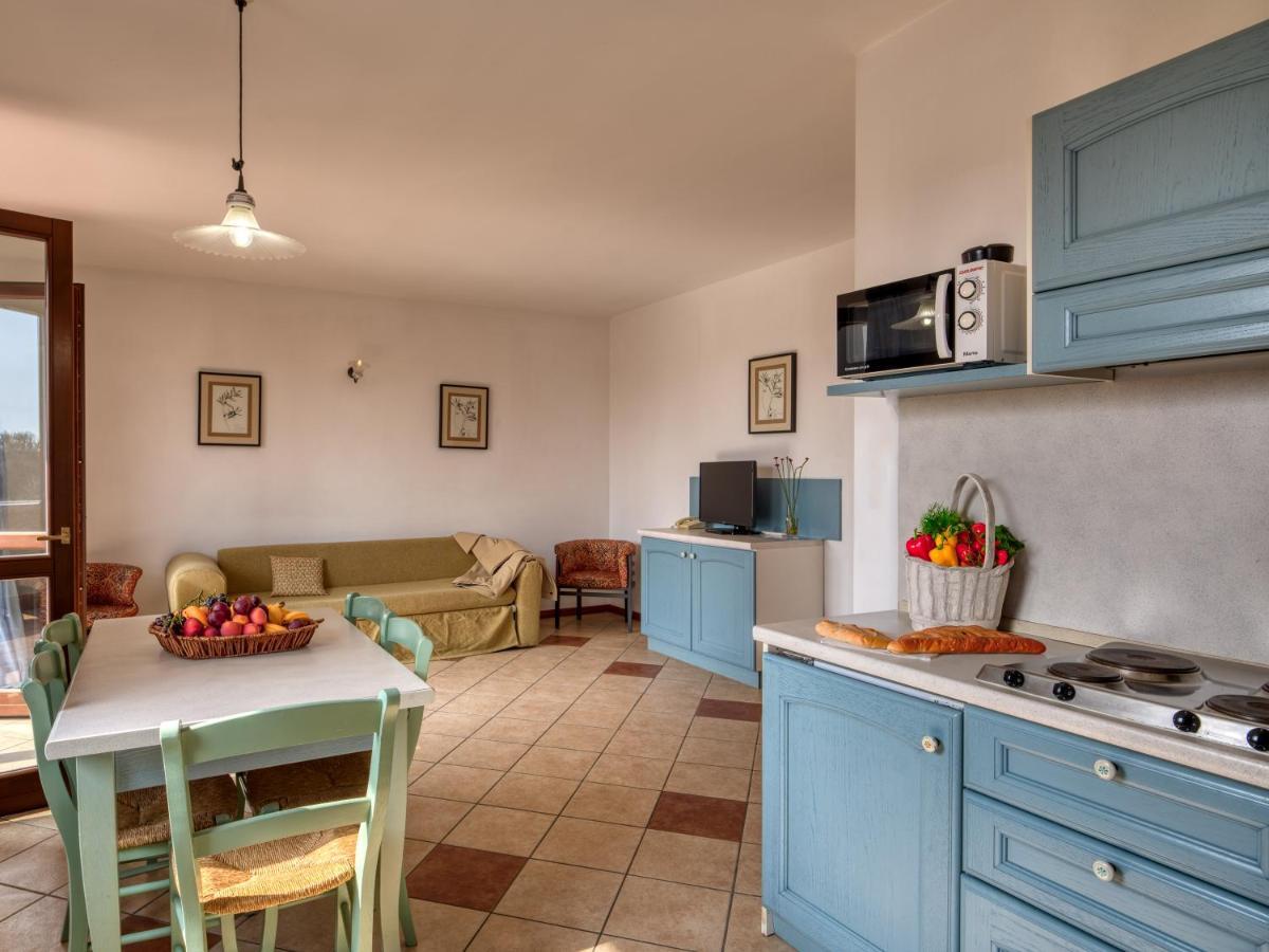 Aparthotel Golf Residenza Peschiera del Garda Zimmer foto